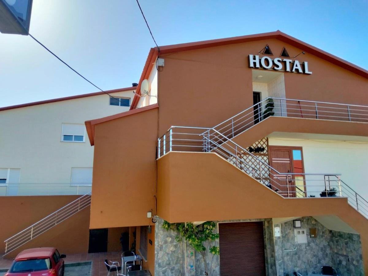Hostal Nuevo Alonso Bembribe ภายนอก รูปภาพ